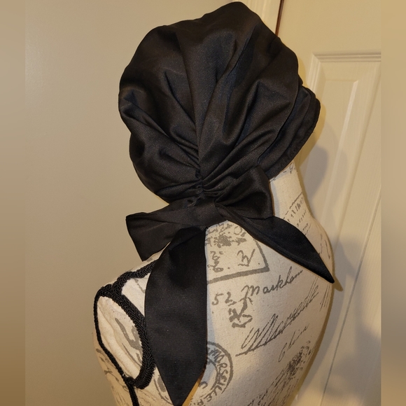 Bonnet Cap - Picture 9 of 9